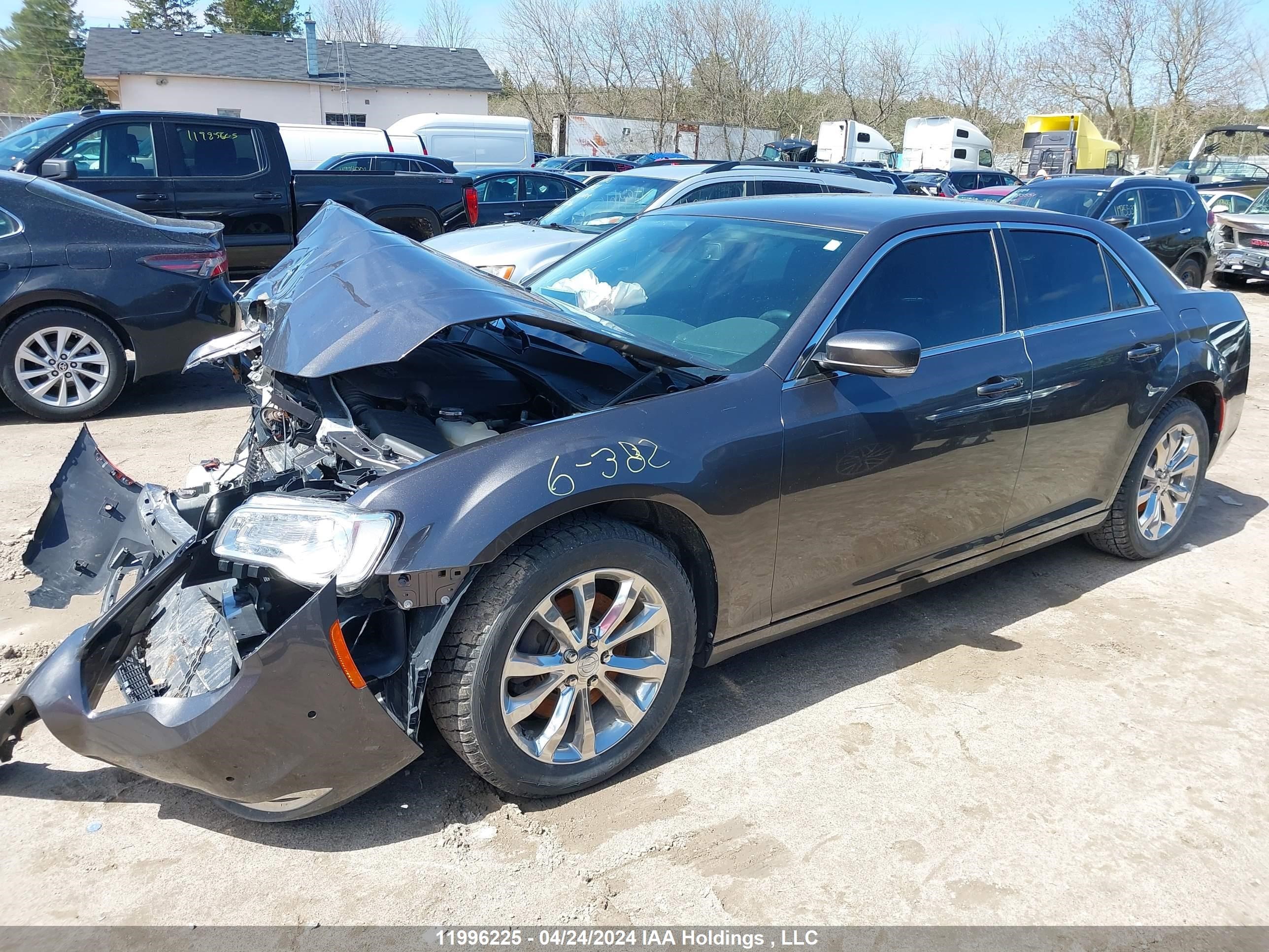 Photo 1 VIN: 2C3CCARG1LH173735 - CHRYSLER 300 