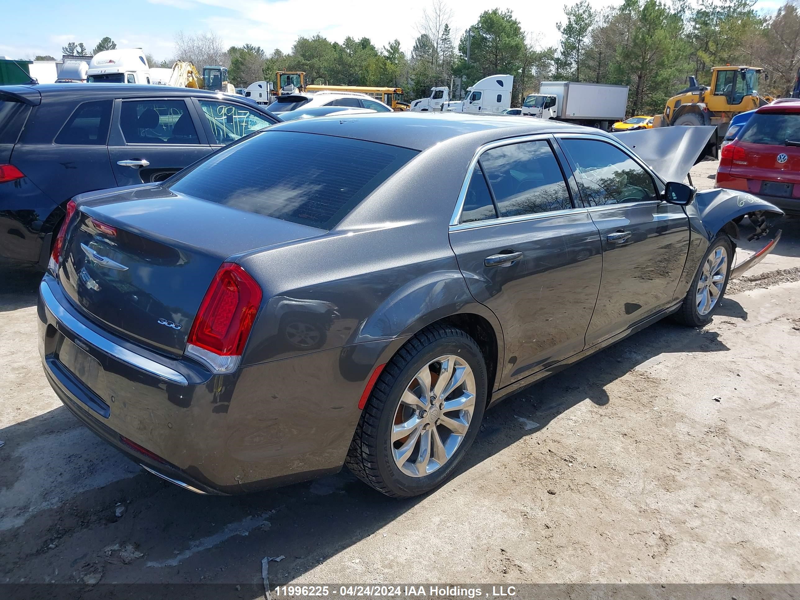 Photo 3 VIN: 2C3CCARG1LH173735 - CHRYSLER 300 