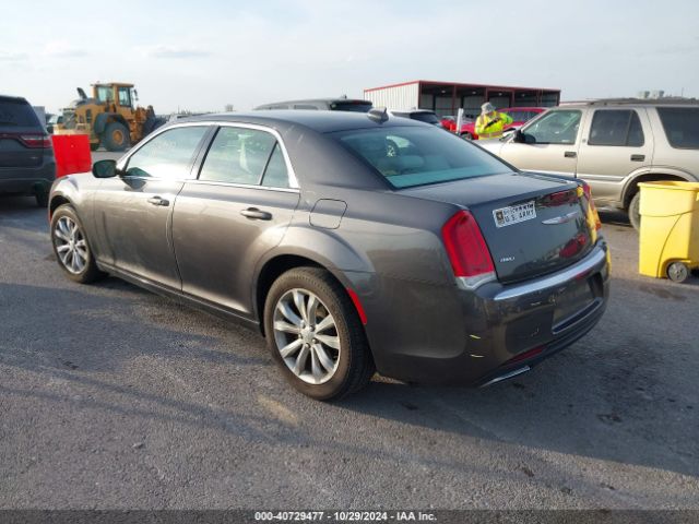 Photo 2 VIN: 2C3CCARG2FH736487 - CHRYSLER 300 