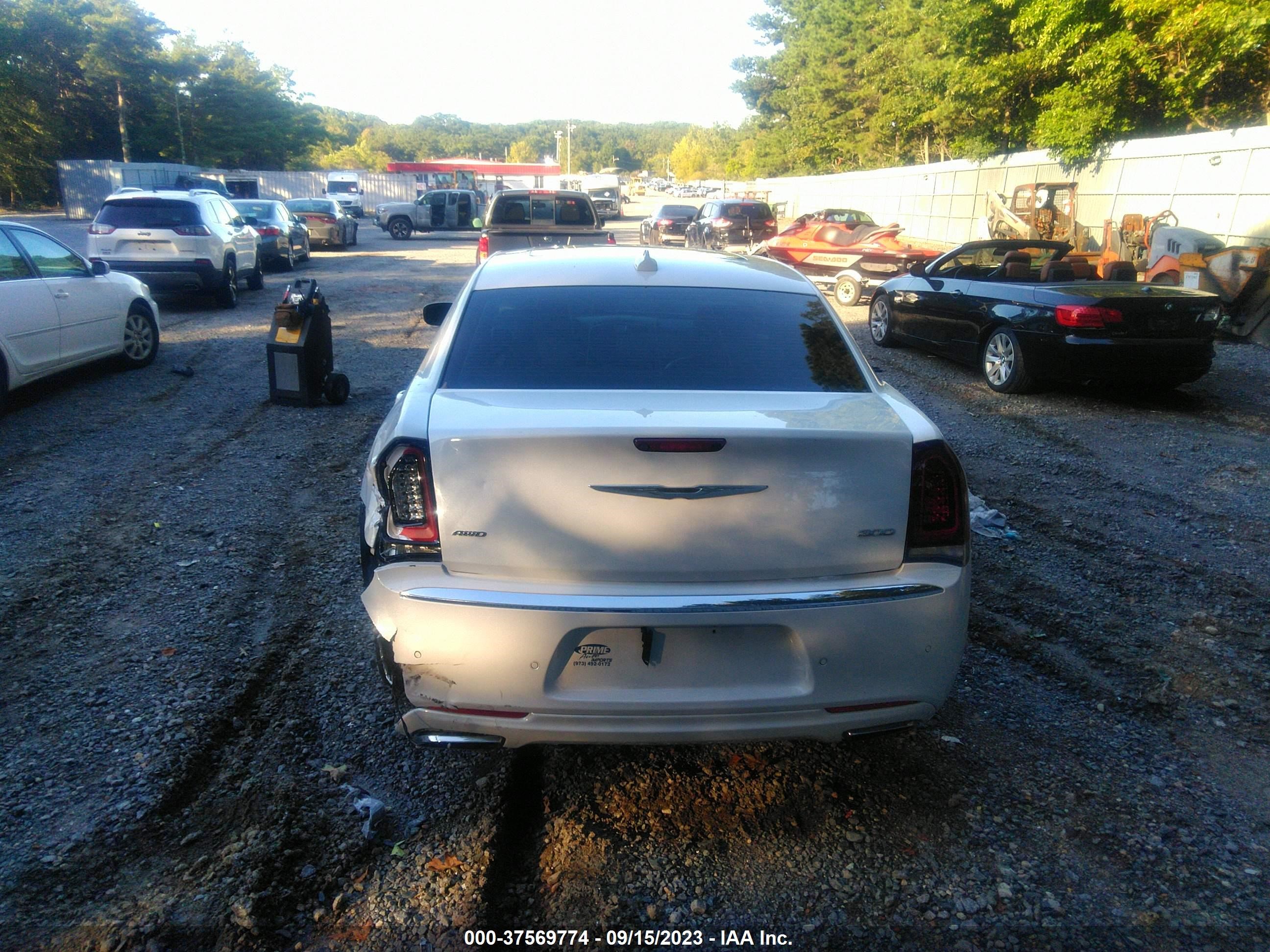 Photo 15 VIN: 2C3CCARG2GH142306 - CHRYSLER 300 