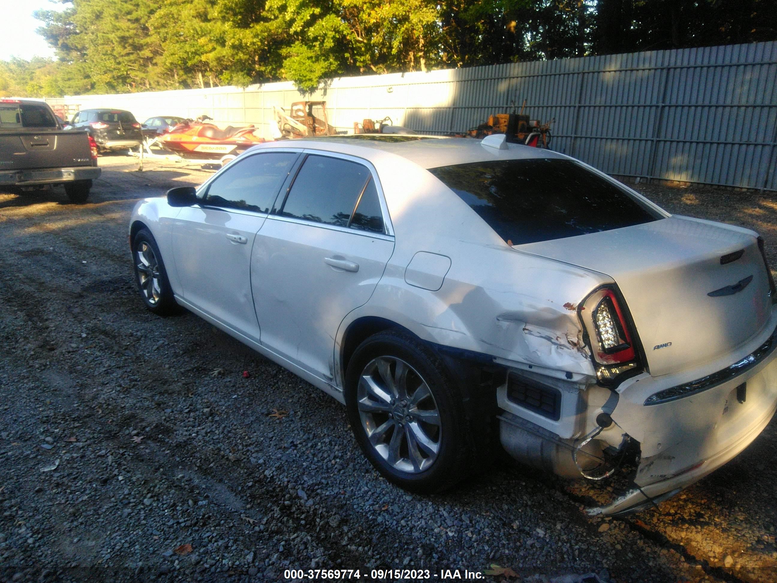 Photo 5 VIN: 2C3CCARG2GH142306 - CHRYSLER 300 