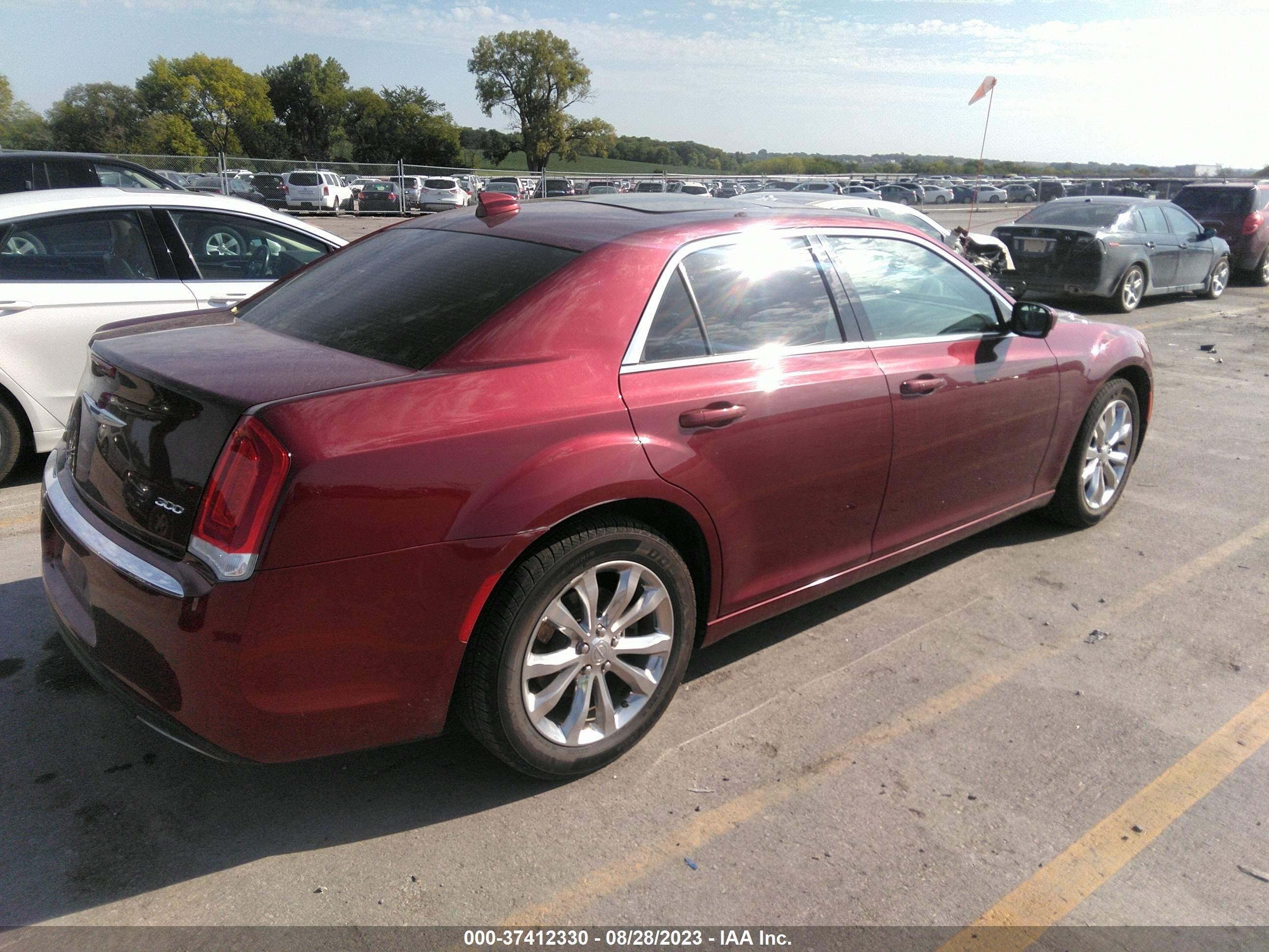 Photo 3 VIN: 2C3CCARG2HH534980 - CHRYSLER 300 