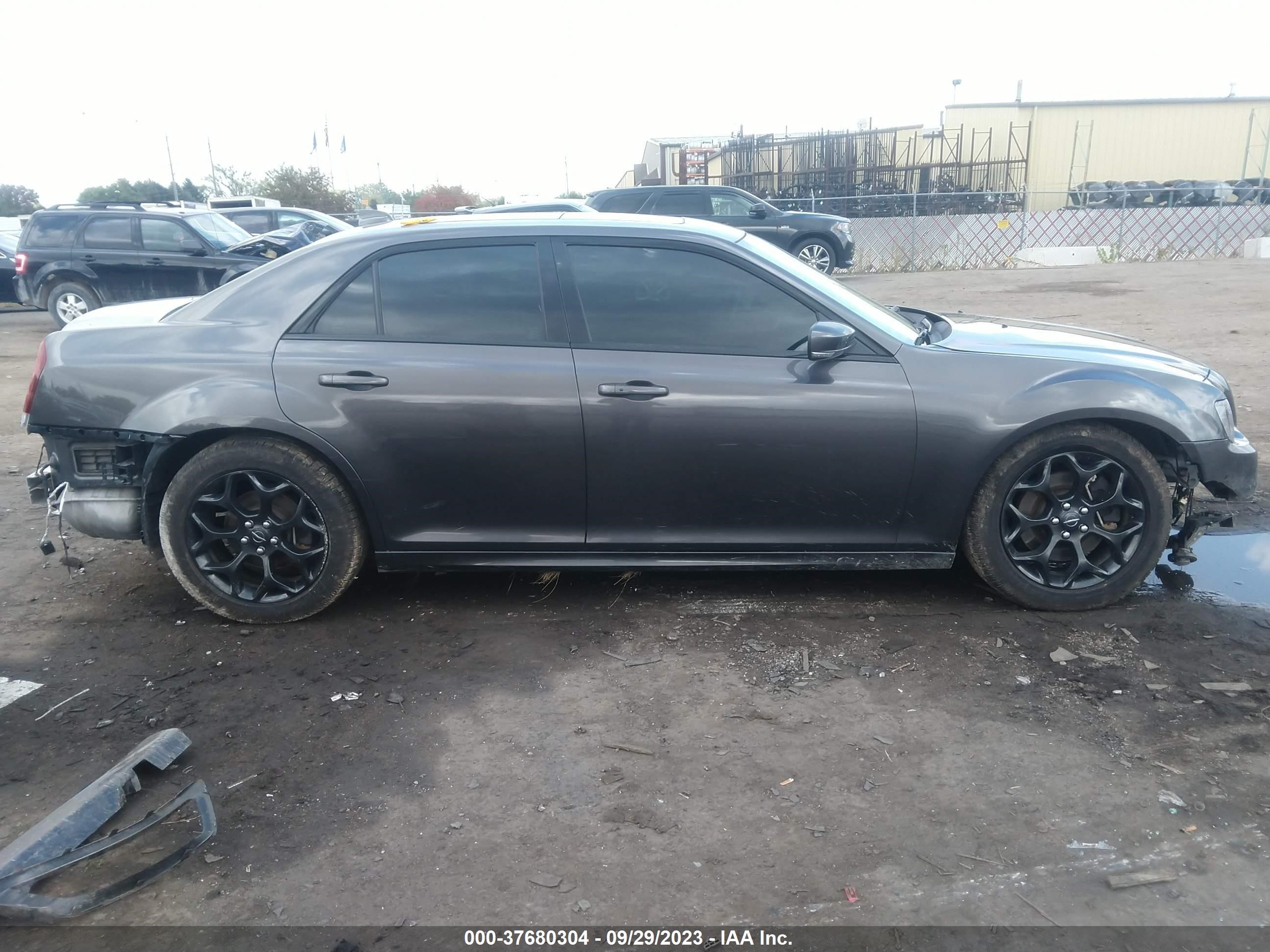 Photo 12 VIN: 2C3CCARG2MH534200 - CHRYSLER 300 