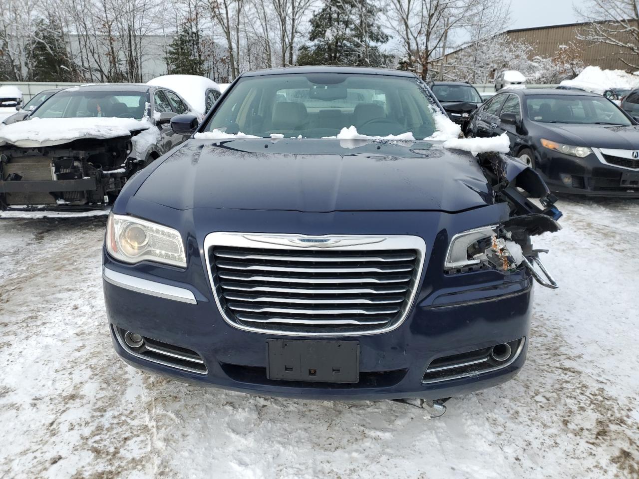 Photo 4 VIN: 2C3CCARG3EH163405 - CHRYSLER 300 