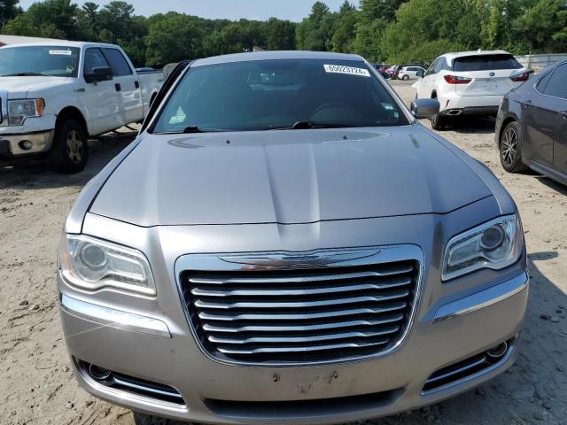 Photo 4 VIN: 2C3CCARG4EH384155 - CHRYSLER 300 