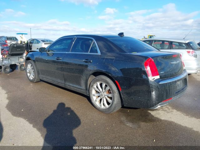 Photo 2 VIN: 2C3CCARG4GH147992 - CHRYSLER 300 