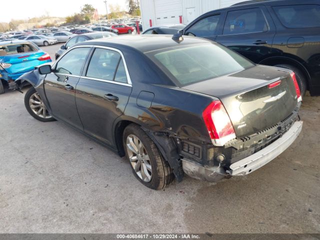 Photo 2 VIN: 2C3CCARG4HH616693 - CHRYSLER 300 