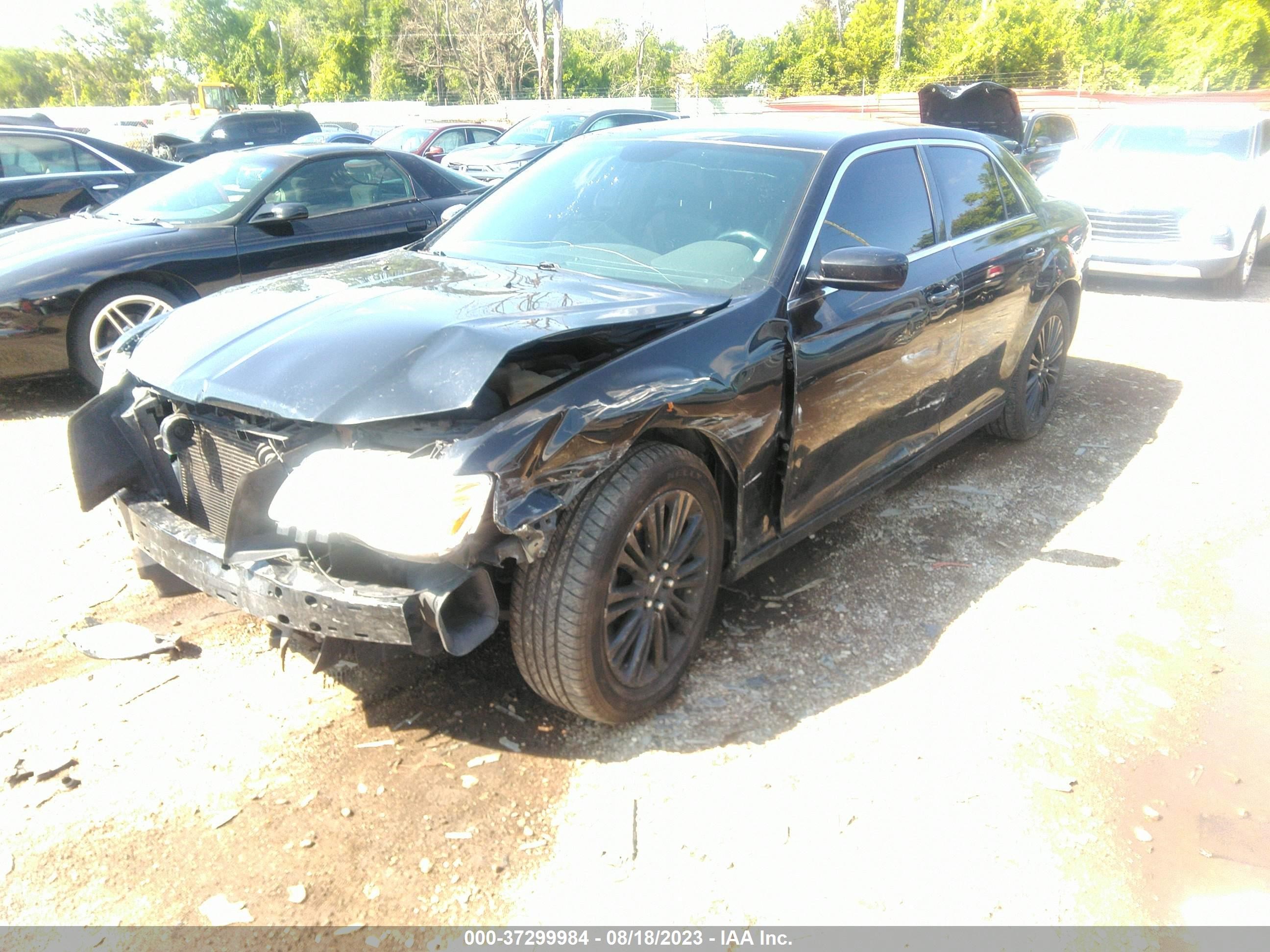 Photo 1 VIN: 2C3CCARG5EH146718 - CHRYSLER 300 