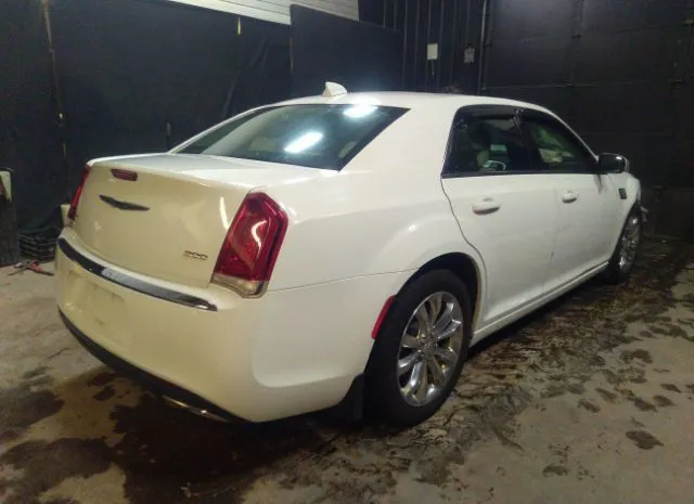 Photo 3 VIN: 2C3CCARG5LH180879 - CHRYSLER 300 