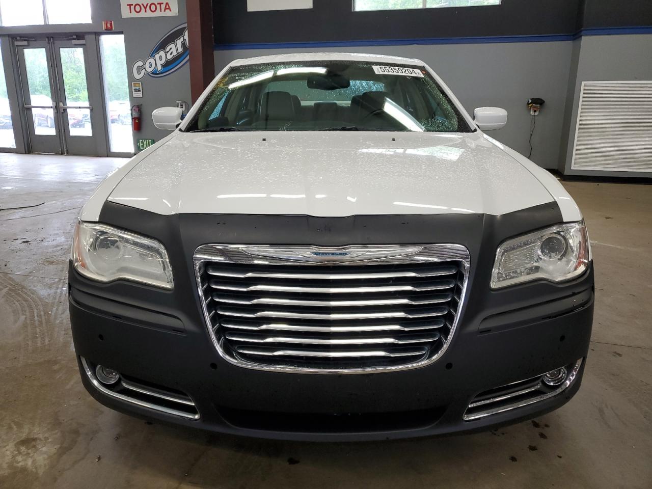 Photo 4 VIN: 2C3CCARG6DH733248 - CHRYSLER 300 