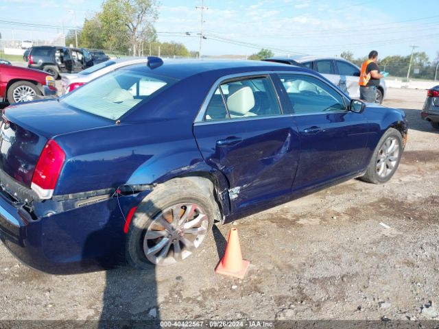 Photo 3 VIN: 2C3CCARG7FH736601 - CHRYSLER 300 