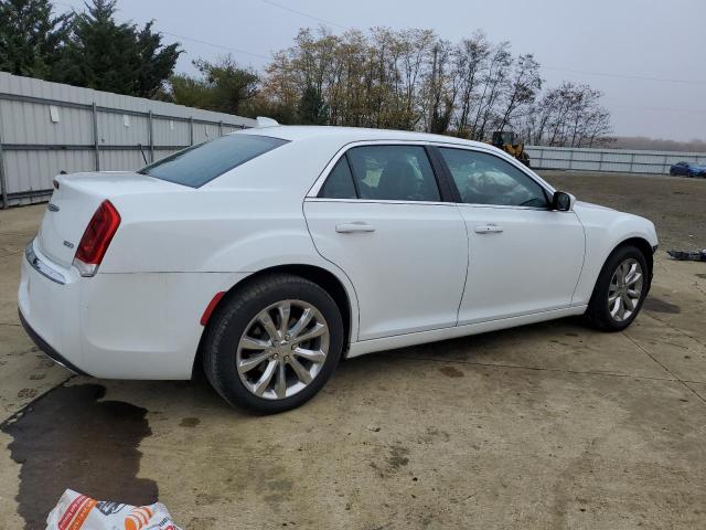 Photo 2 VIN: 2C3CCARG7HH585861 - CHRYSLER 300 