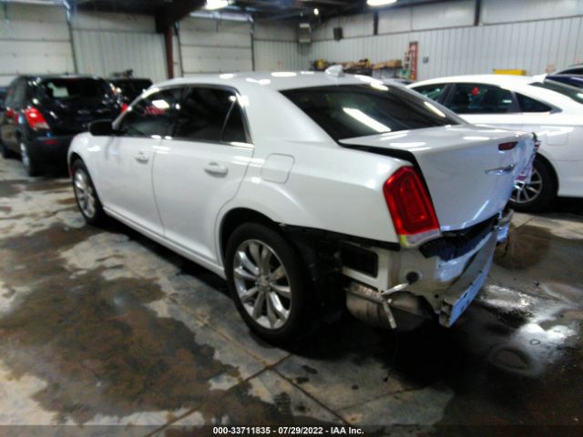 Photo 2 VIN: 2C3CCARG8FH781742 - CHRYSLER 300 