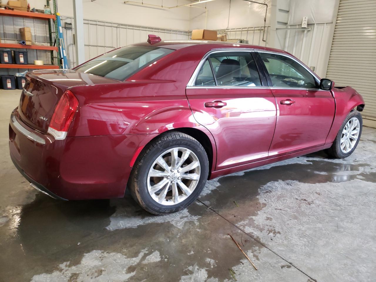 Photo 2 VIN: 2C3CCARG8FH803626 - CHRYSLER 300 