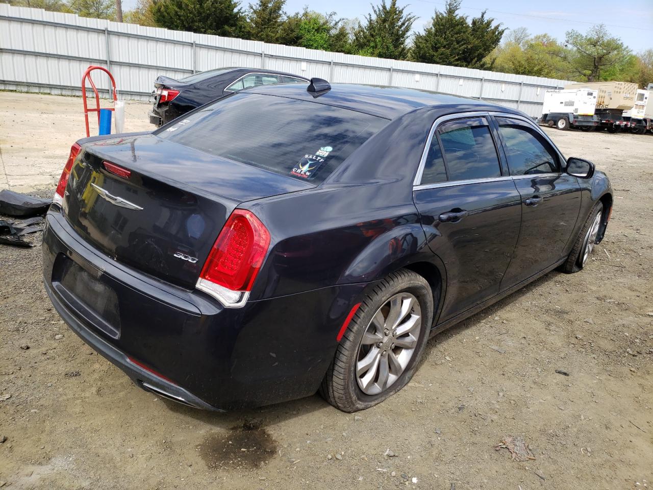 Photo 2 VIN: 2C3CCARG8FH882862 - CHRYSLER 300 