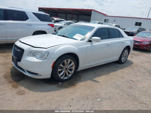 Photo 1 VIN: 2C3CCARG9HH512913 - CHRYSLER 300 