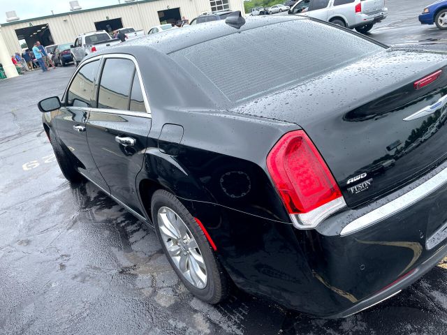 Photo 1 VIN: 2C3CCARG9MH667570 - CHRYSLER 300 