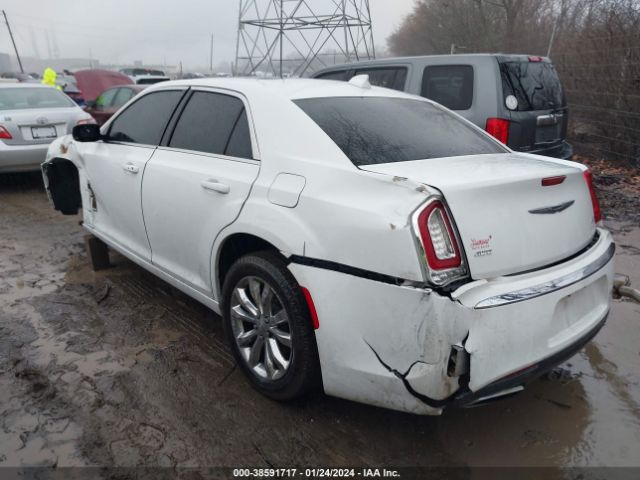 Photo 2 VIN: 2C3CCARGXGH334816 - CHRYSLER 300 