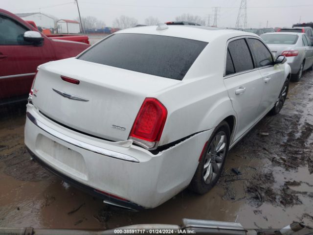 Photo 3 VIN: 2C3CCARGXGH334816 - CHRYSLER 300 