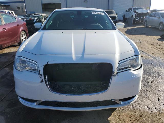 Photo 4 VIN: 2C3CCARGXKH580550 - CHRYSLER 300 