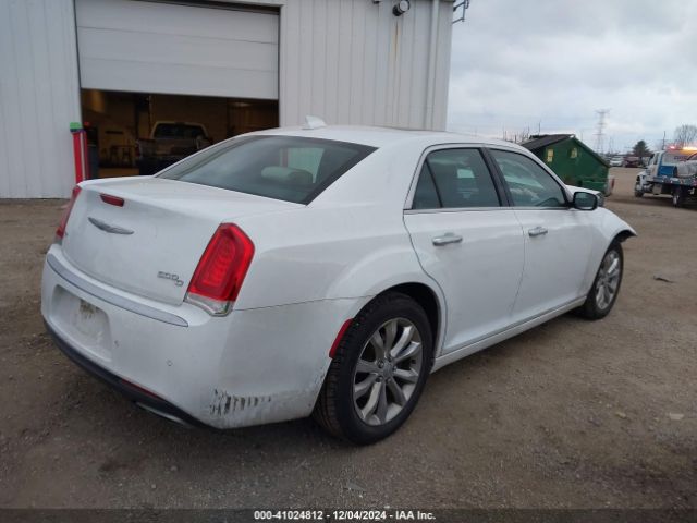 Photo 3 VIN: 2C3CCASG6FH899797 - CHRYSLER 300 