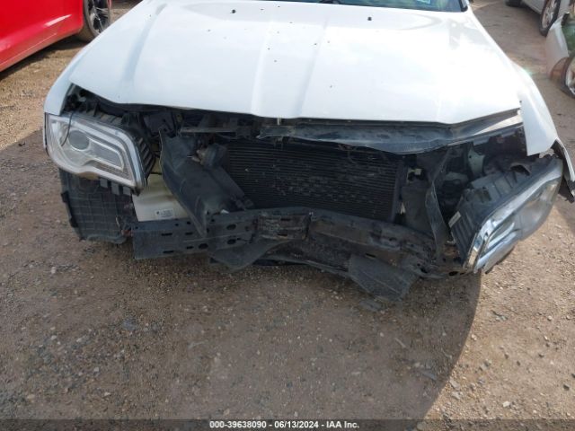 Photo 5 VIN: 2C3CCASG9FH860203 - CHRYSLER 300 