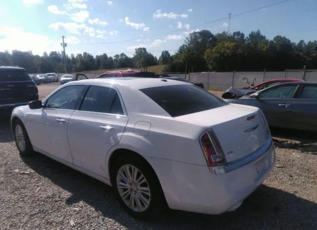 Photo 2 VIN: 2C3CCAST0DH528158 - CHRYSLER 300 