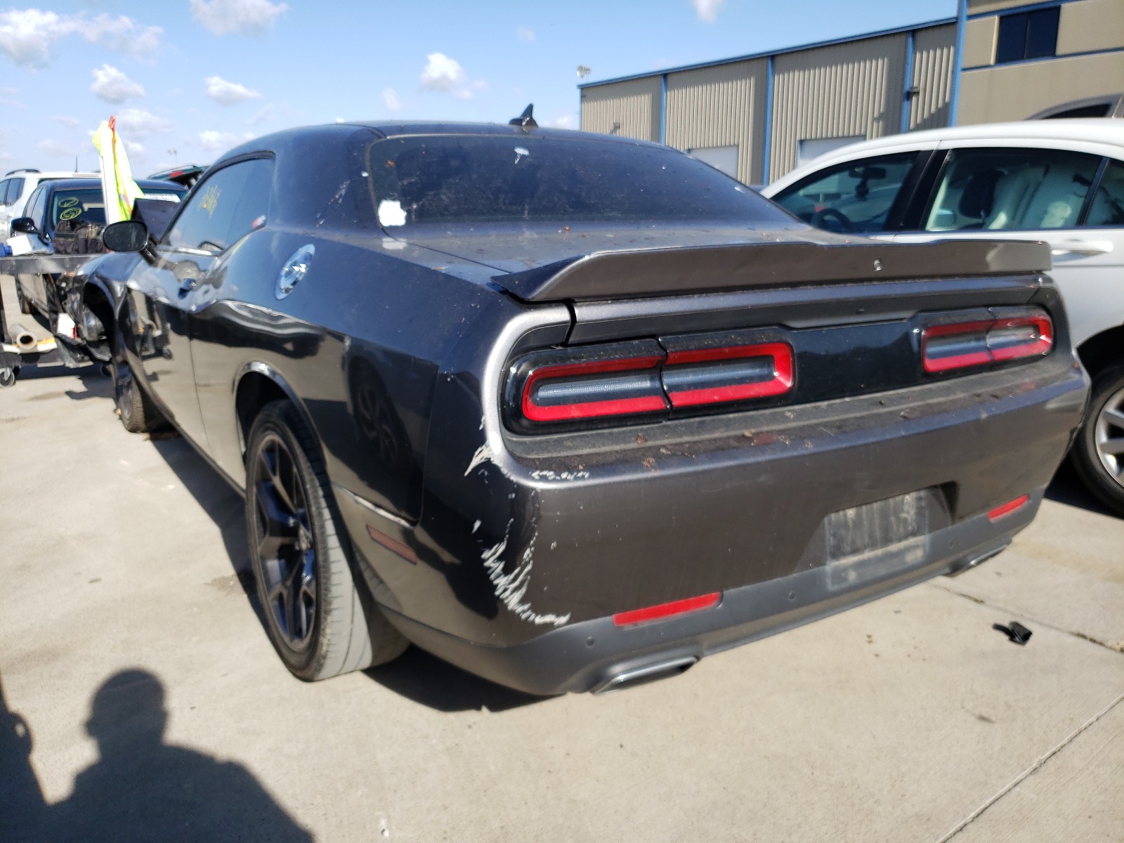 Photo 2 VIN: 2C3CD2AG0JH149981 - DODGE CHALLENGER 