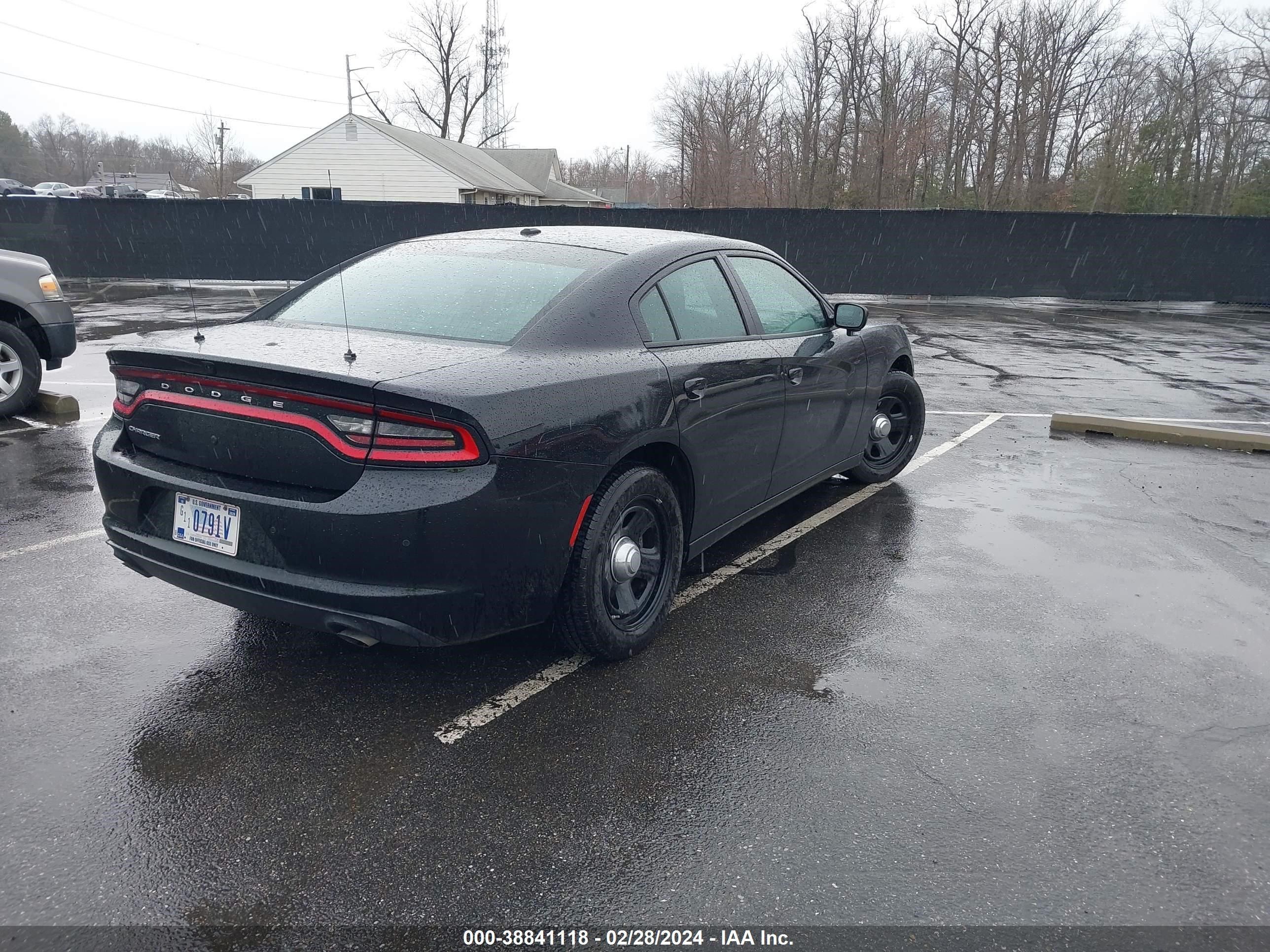 Photo 3 VIN: 2C3CDXAG5KH509803 - DODGE CHARGER 