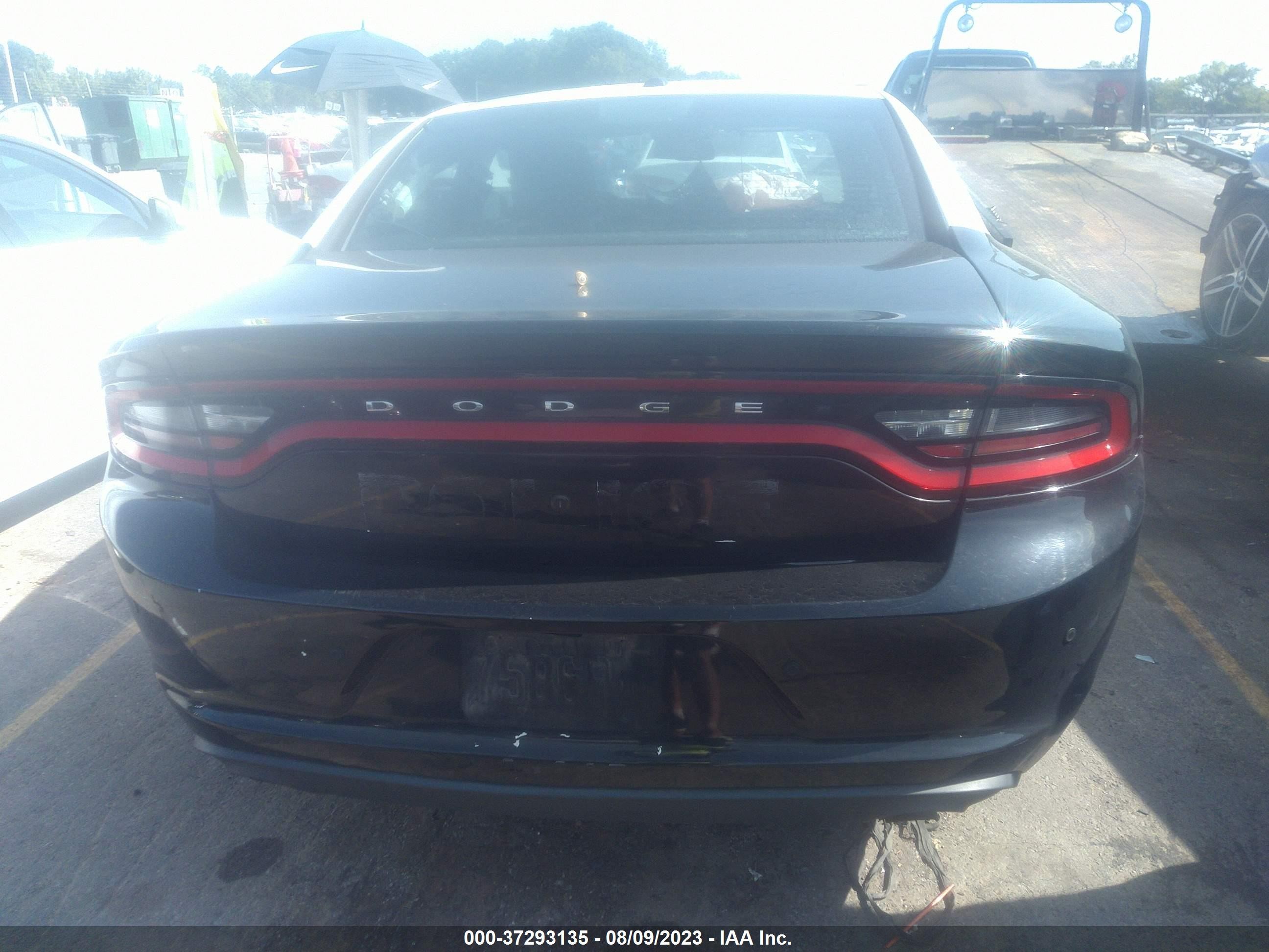 Photo 15 VIN: 2C3CDXAG7FH806318 - DODGE CHARGER 