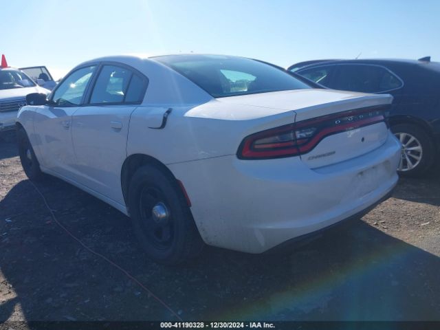 Photo 2 VIN: 2C3CDXAG8FH890973 - DODGE CHARGER 