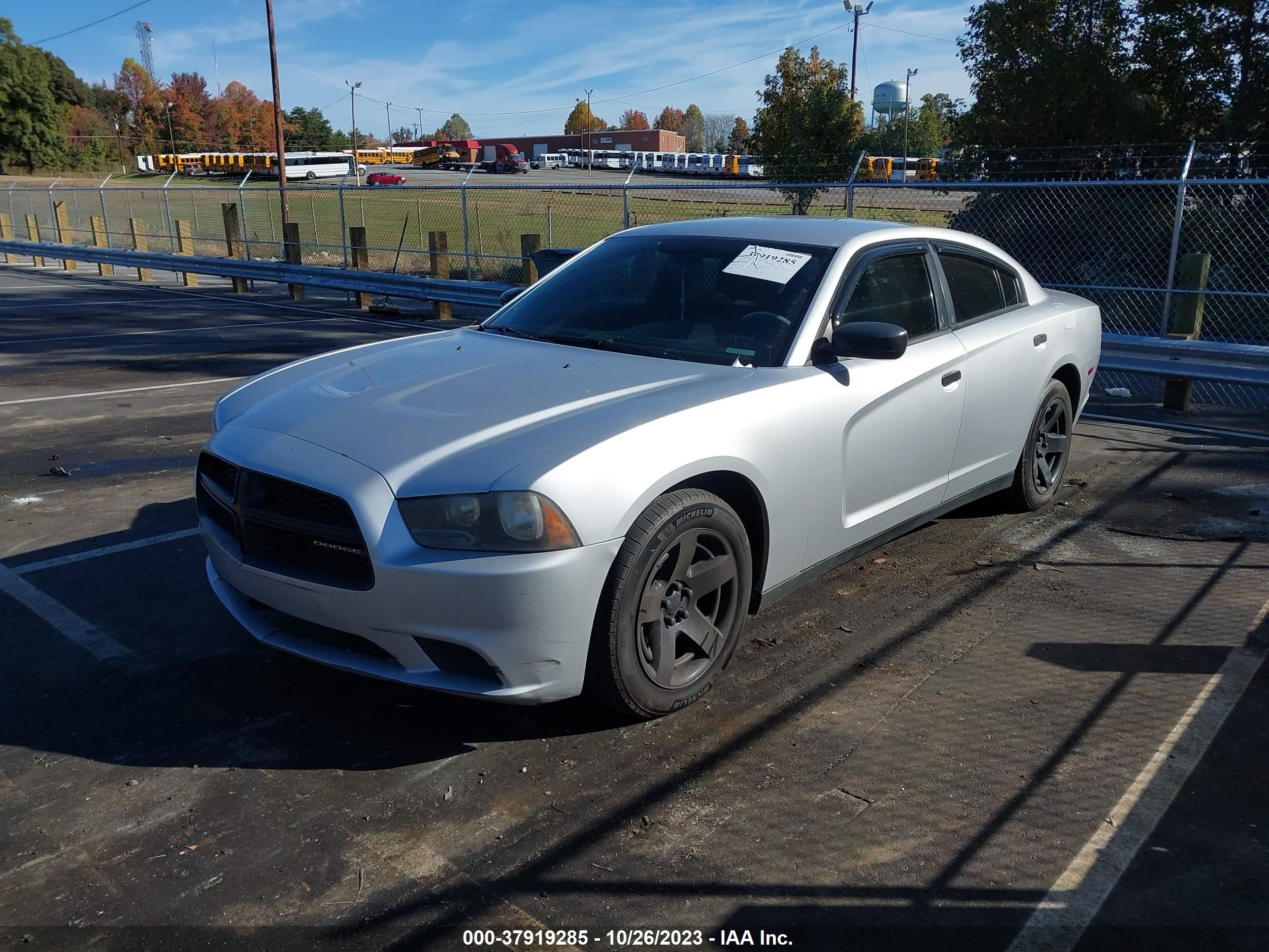 Photo 1 VIN: 2C3CDXAT3DH642611 - DODGE CHARGER 