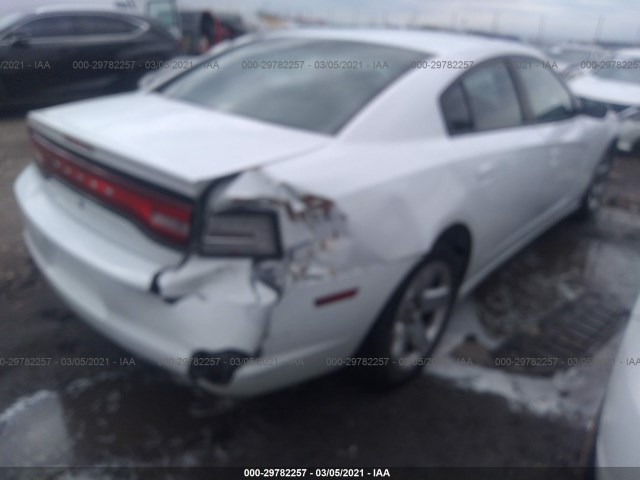 Photo 3 VIN: 2C3CDXAT5EH362335 - DODGE CHARGER 