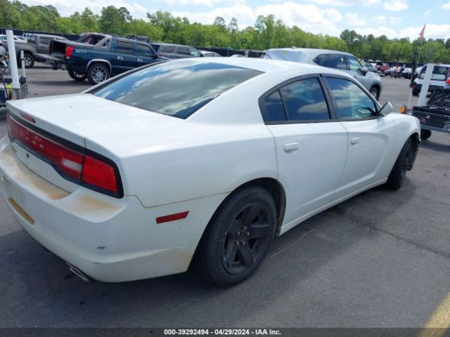 Photo 3 VIN: 2C3CDXAT7CH130106 - DODGE CHARGER 