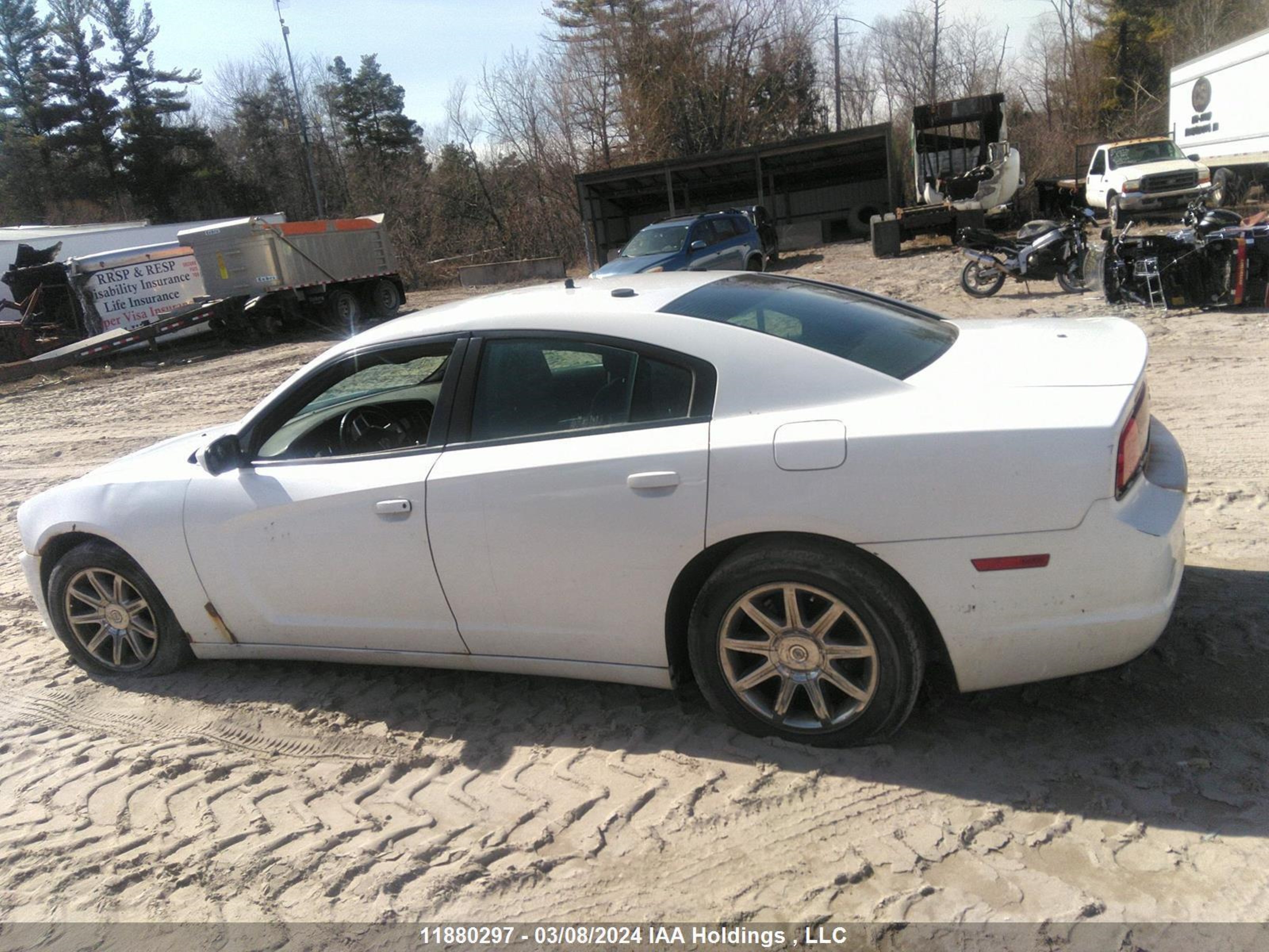 Photo 13 VIN: 2C3CDXAT7DH593655 - DODGE CHARGER 