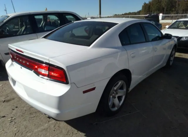 Photo 3 VIN: 2C3CDXAT7EH172133 - DODGE CHARGER 