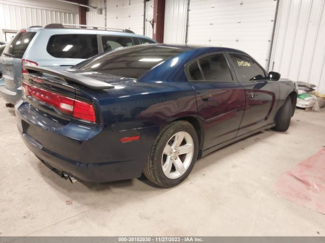 Photo 3 VIN: 2C3CDXAT7EH287489 - DODGE CHARGER 