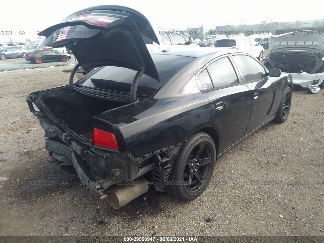 Photo 3 VIN: 2C3CDXBG0CH215550 - DODGE CHARGER 