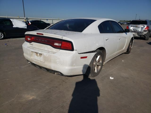 Photo 3 VIN: 2C3CDXBG0CH228900 - DODGE CHARGER SE 