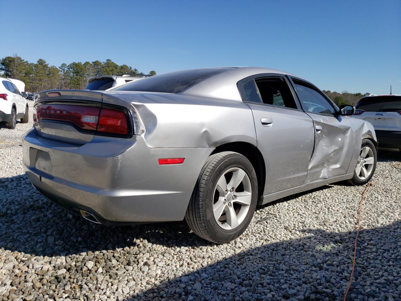 Photo 2 VIN: 2C3CDXBG0DH678497 - DODGE CHARGER 