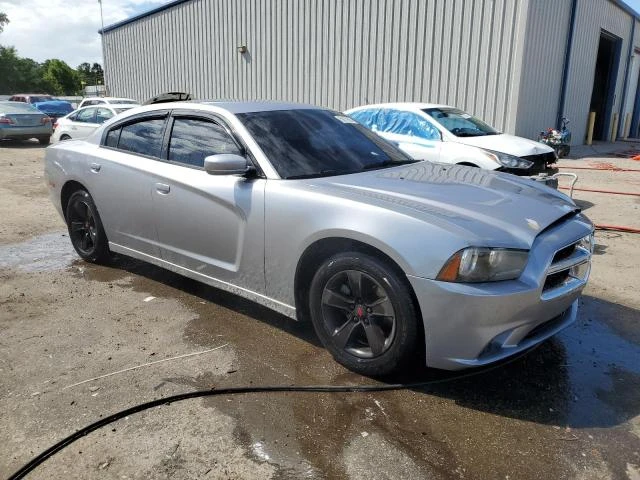 Photo 3 VIN: 2C3CDXBG0DH696742 - DODGE CHARGER SE 