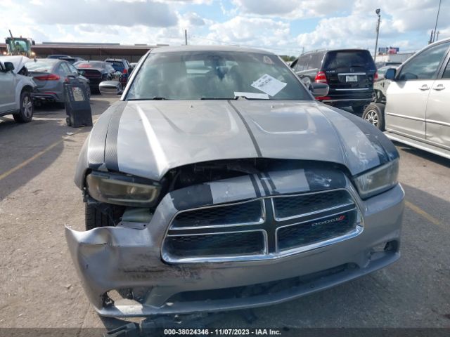 Photo 5 VIN: 2C3CDXBG0DH738326 - DODGE CHARGER 