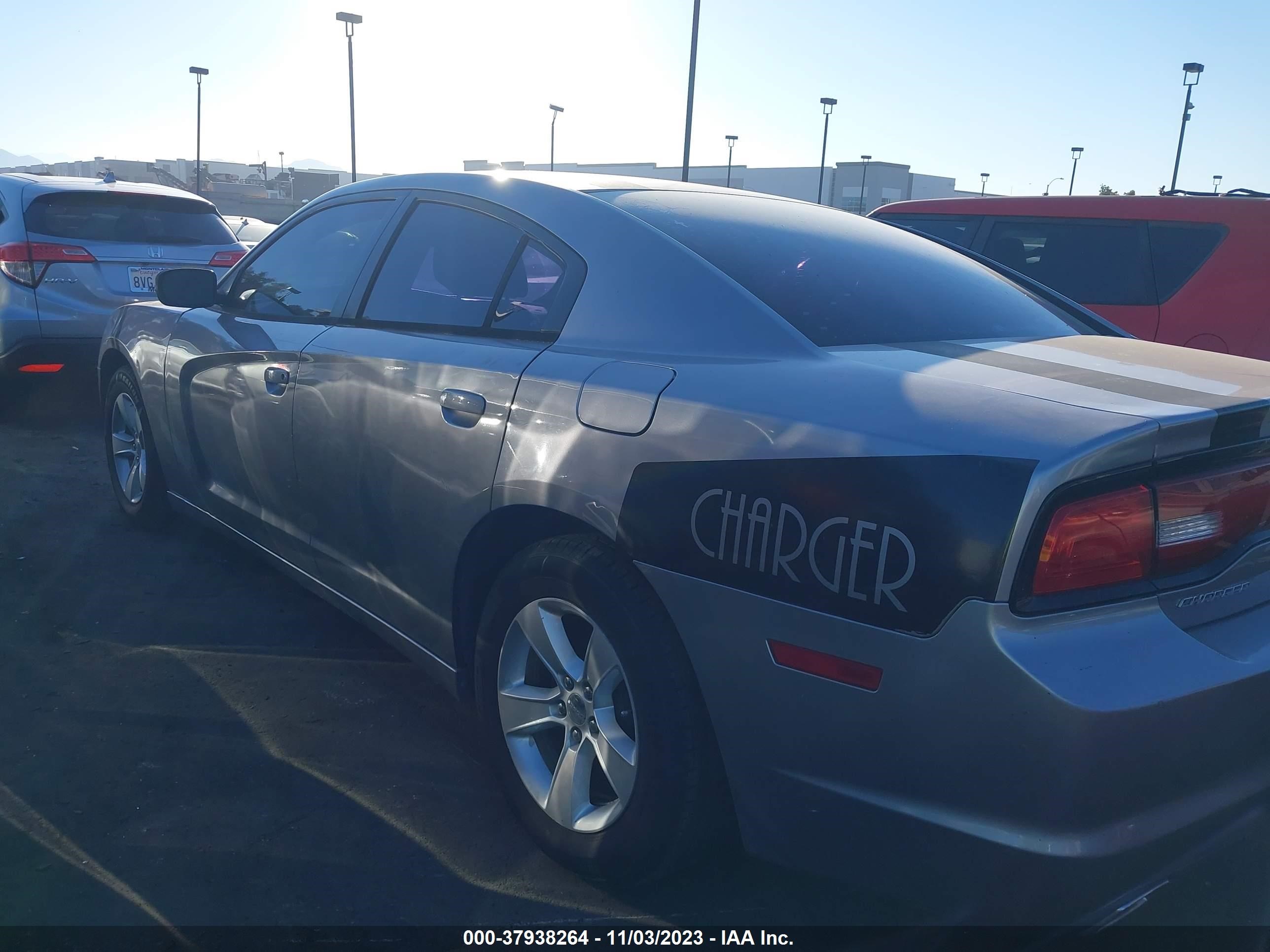 Photo 13 VIN: 2C3CDXBG0EH131330 - DODGE CHARGER 