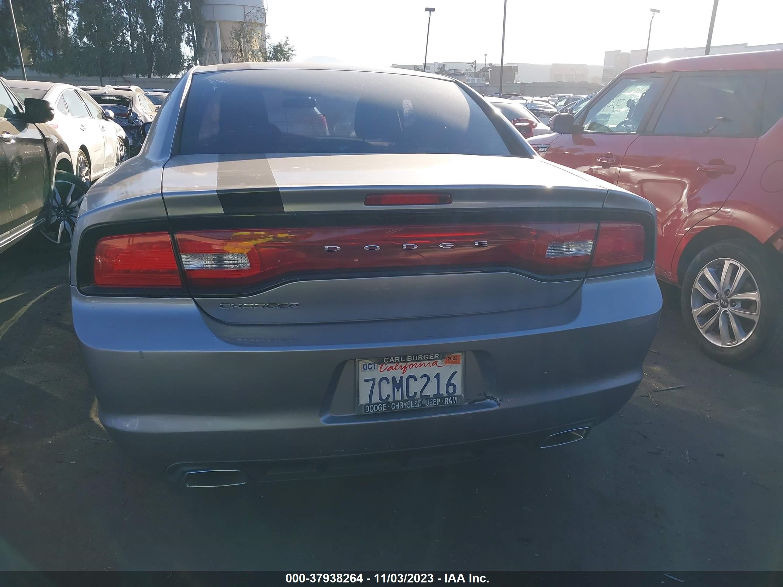 Photo 15 VIN: 2C3CDXBG0EH131330 - DODGE CHARGER 