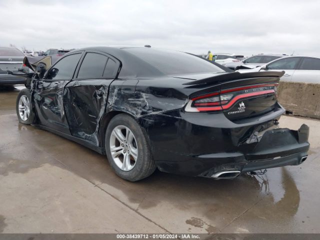 Photo 2 VIN: 2C3CDXBG0FH731394 - DODGE CHARGER 