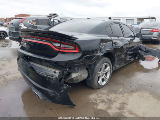 Photo 3 VIN: 2C3CDXBG0FH731394 - DODGE CHARGER 