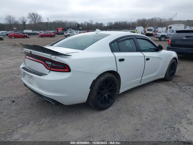 Photo 3 VIN: 2C3CDXBG0FH835769 - DODGE CHARGER 