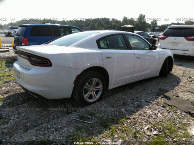 Photo 3 VIN: 2C3CDXBG0FH880260 - DODGE CHARGER 