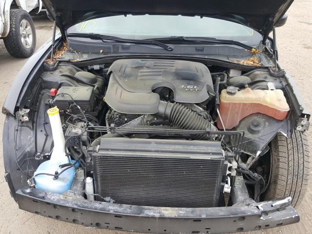 Photo 6 VIN: 2C3CDXBG0GH114935 - DODGE CHARGER SE 