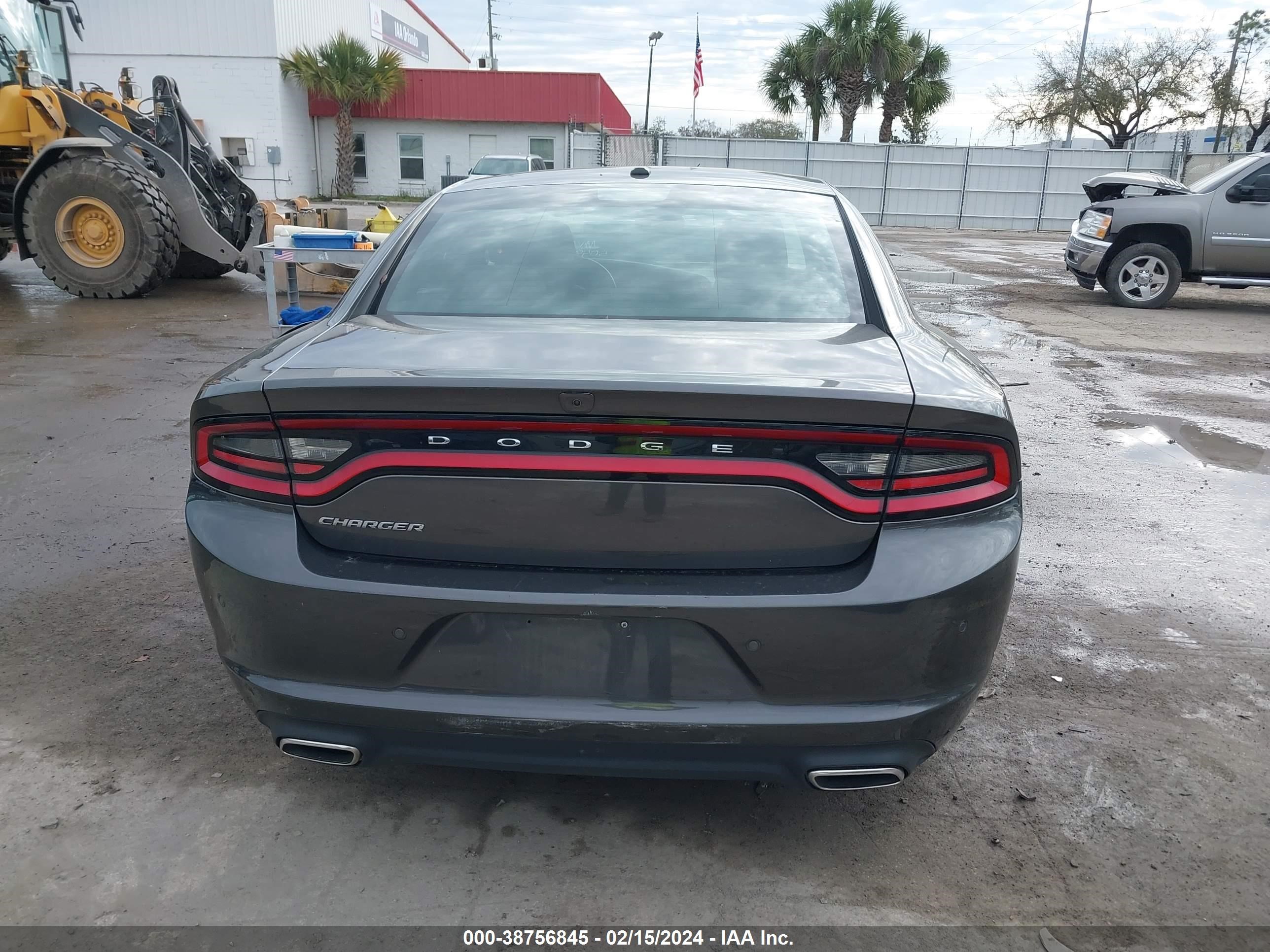 Photo 15 VIN: 2C3CDXBG0NH234683 - DODGE CHARGER 